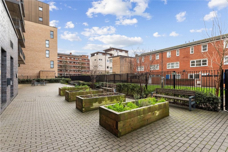 Matthias Road, London, N16