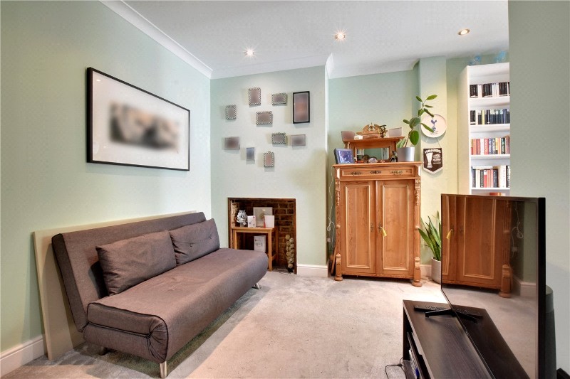 Overcliff Road, Ladywell, London, SE13