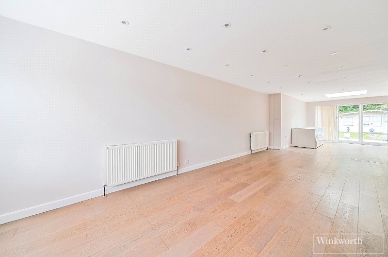 Bagshot Green, Bagshot, GU19