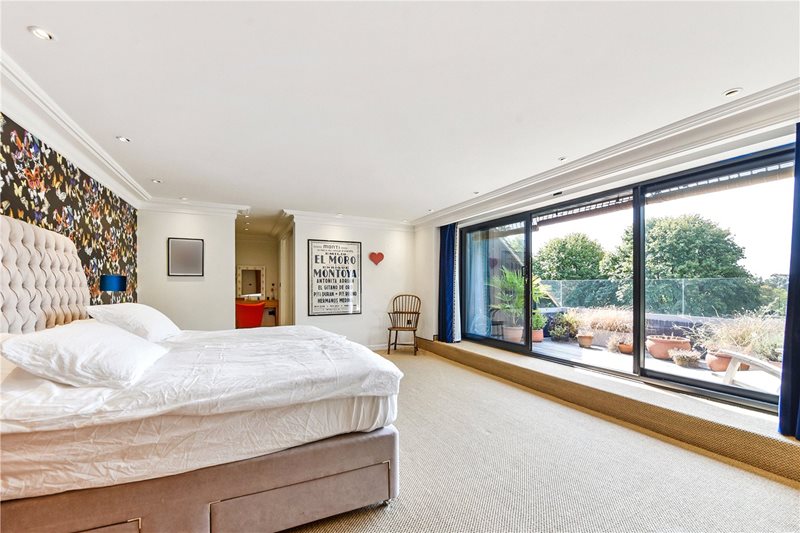 Field Way, Compton, Winchester, Hampshire, SO21