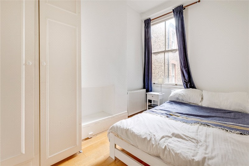 New Kings Road, Parsons Green/Fulham, London, SW6