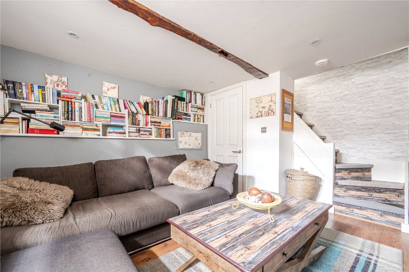 West Street, Farnham, Surrey, GU9