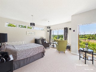 Newbury Road, Headley, Thatcham, Hampshire, RG19