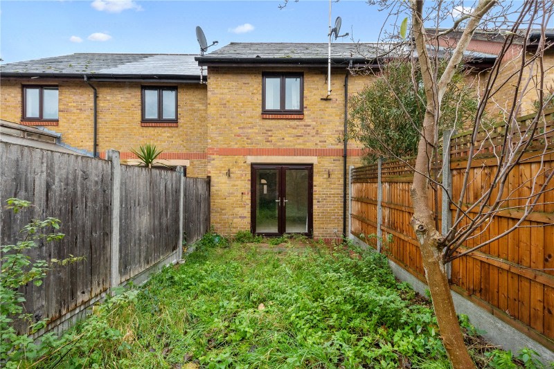 Riverside Close, London, E5