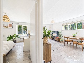 Woodburn Close, Hendon, London, NW4