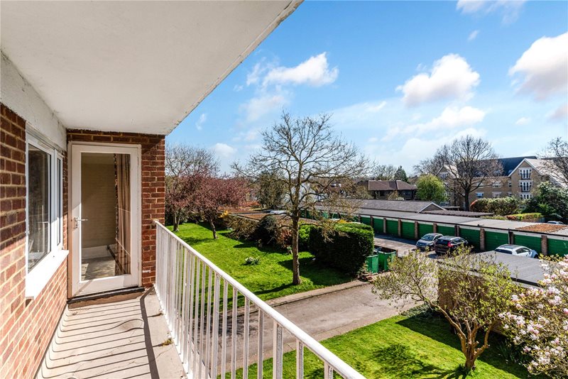 Foxgrove Road, Beckenham, BR3