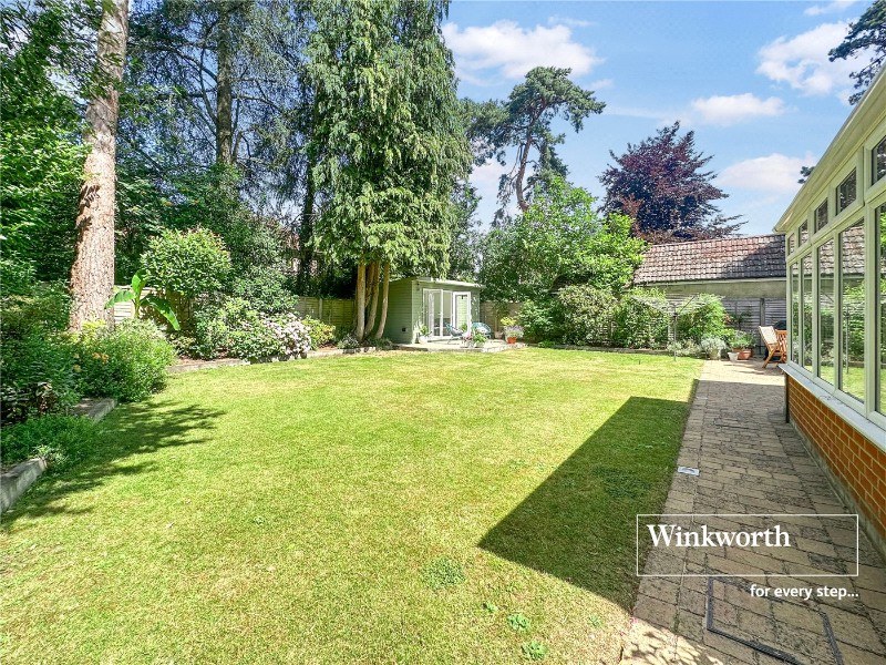 Moorside Road, West Moors, Ferndown, BH22