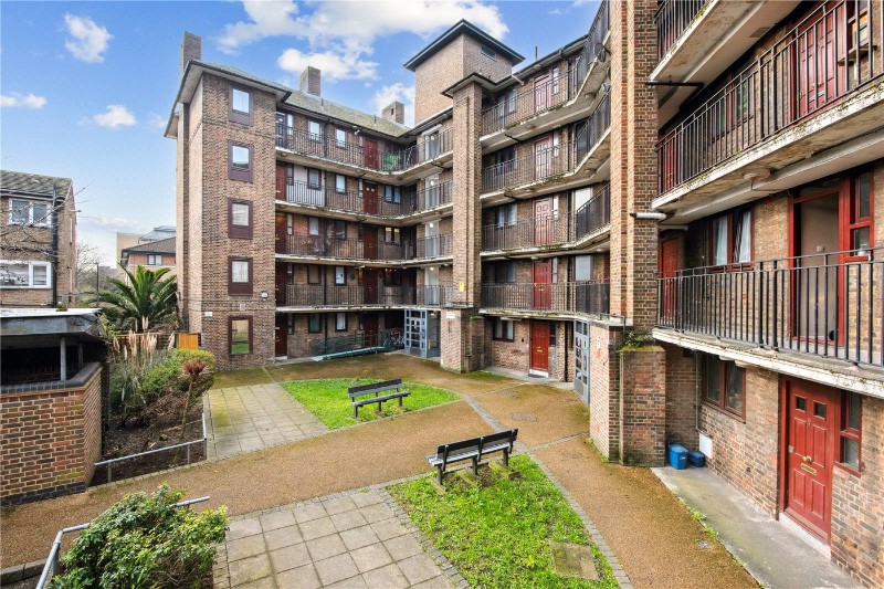 Weald Square, Upper Clapton Road, London, E5