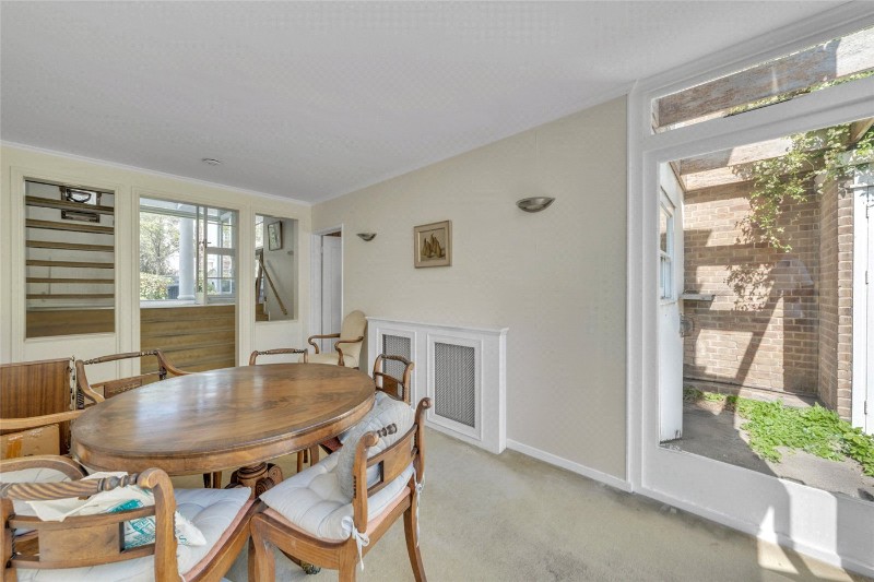 Carlton Hill, London, NW8