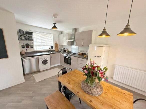 Harrier Way, Market Deeping, Peterborough, Lincolnshire, PE6