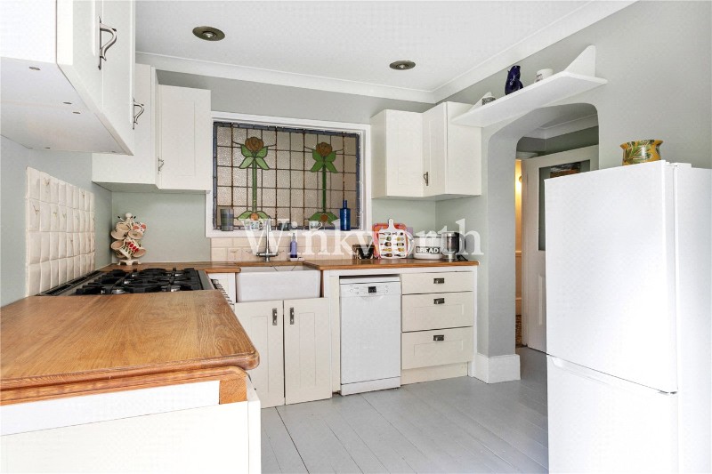 Fox Lane, London, N13