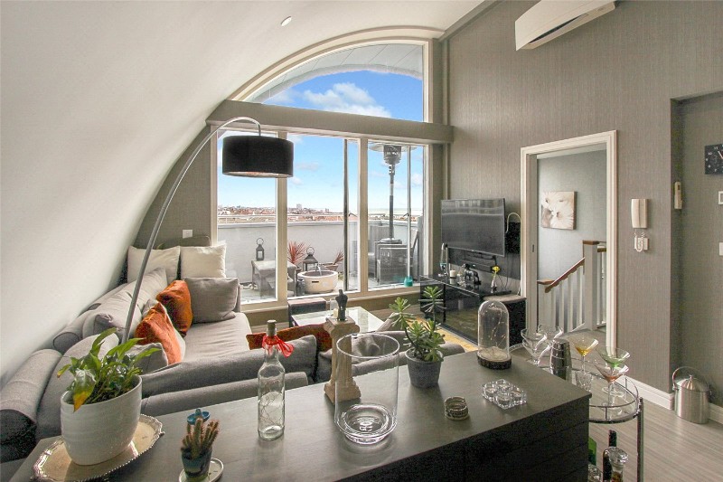 Broadway, Leigh-on-Sea, Essex, SS9