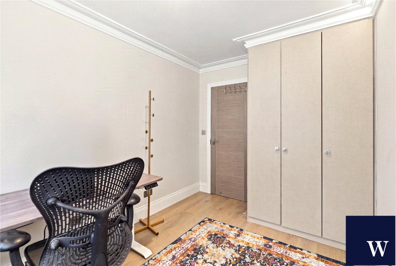 Woodberry Gardens, North Finchley, London, N12