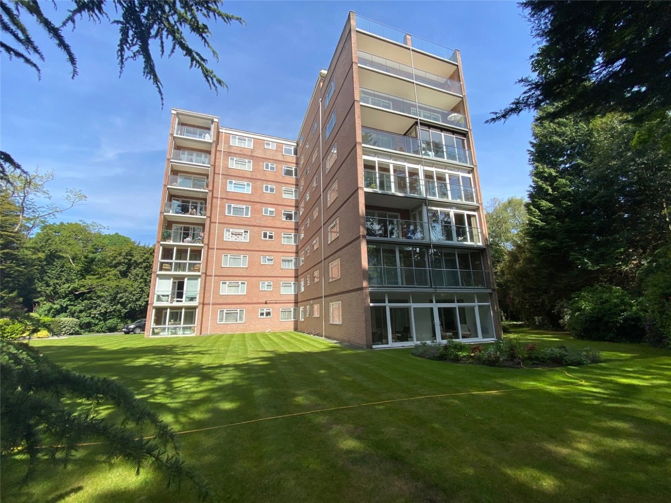 3 bedroom property for sale in Western Road, Poole, Dorset, BH13 (Ref