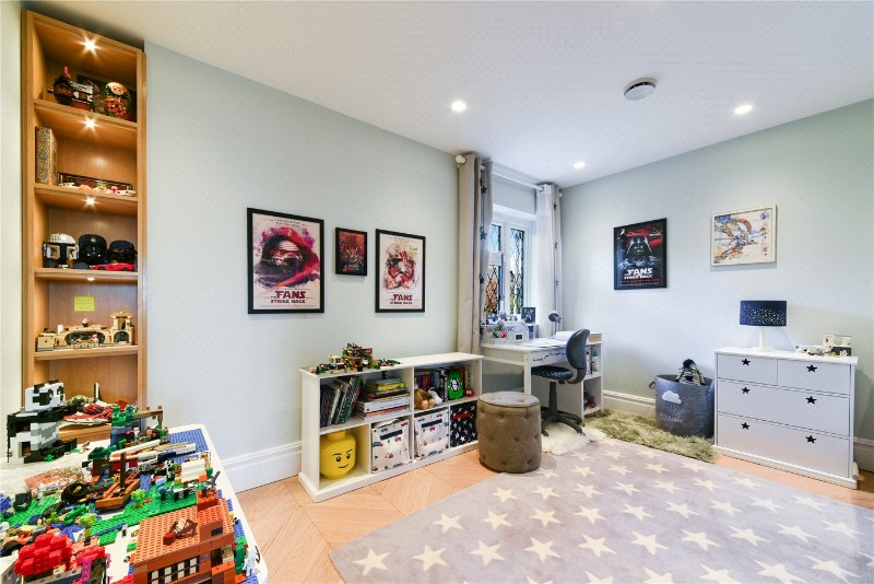 Chipstead Way, Banstead, Surrey, SM7