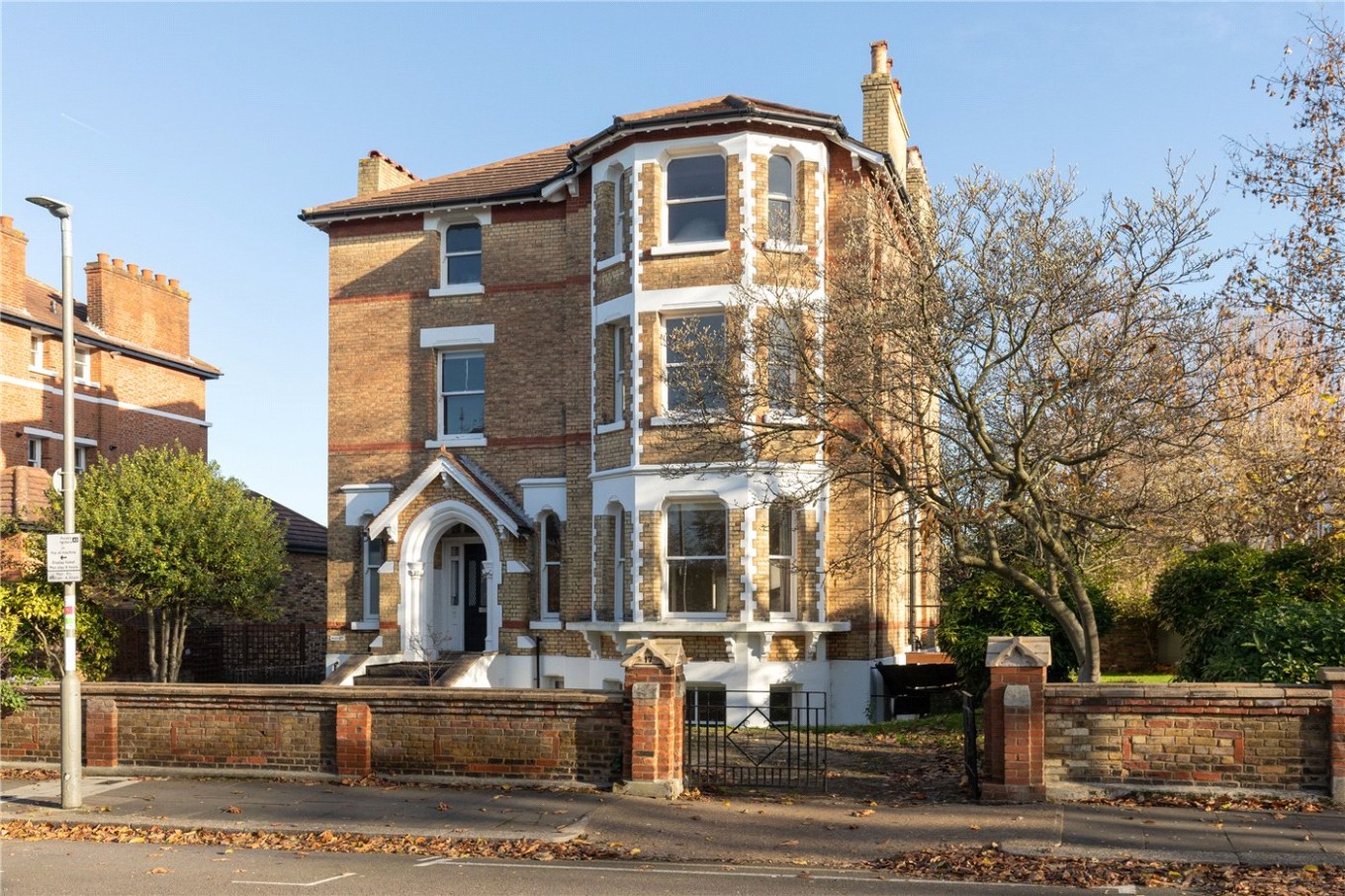 9 bedroom property for sale in Road, Putney, SW15 (Ref
