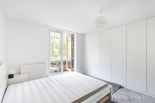 Robert Lowe Close, London, SE14