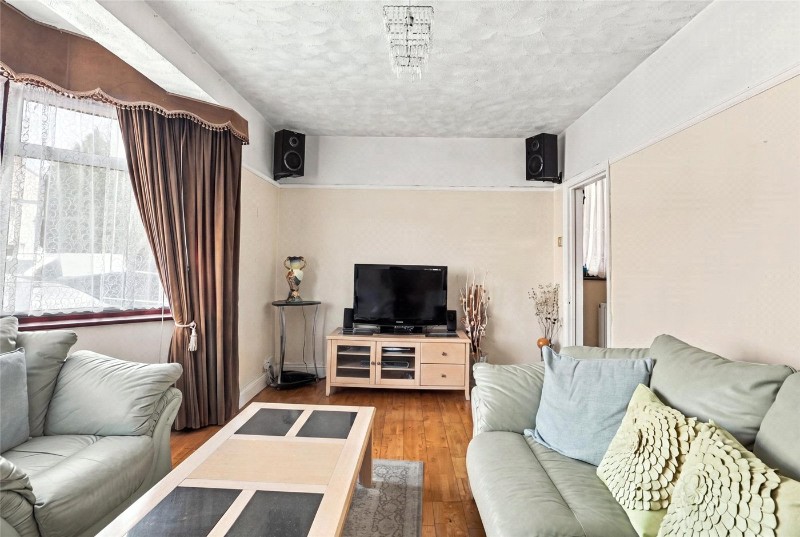 Devonia Gardens, London, N18