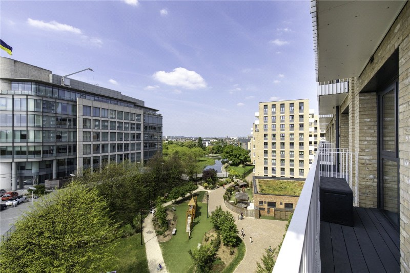 Lakeside Drive, London, NW10
