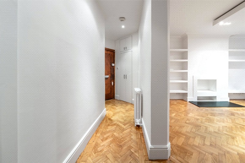 Mandeville Court, Finchley Road, NW3