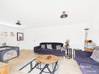 Dairy Grove, Three Mile Cross, Reading, RG7