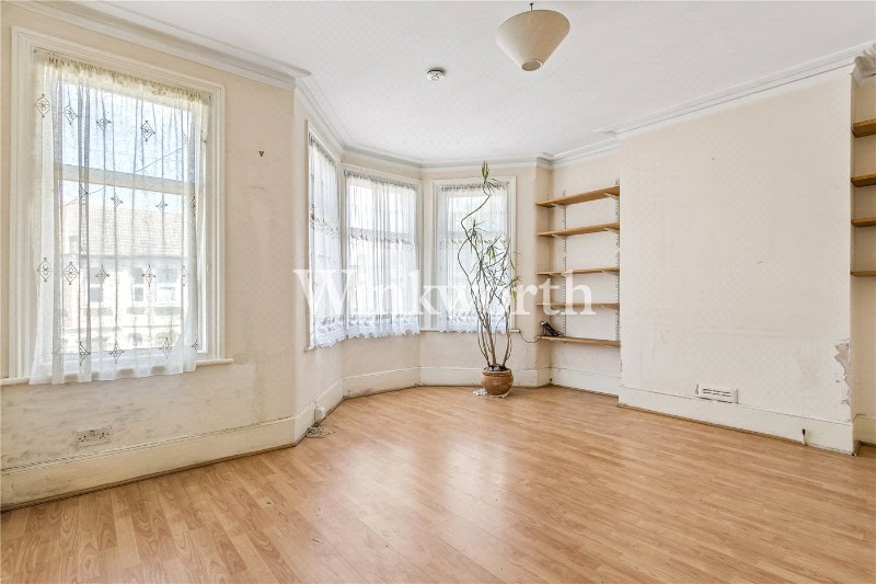 Woodside Gardens, London, N17