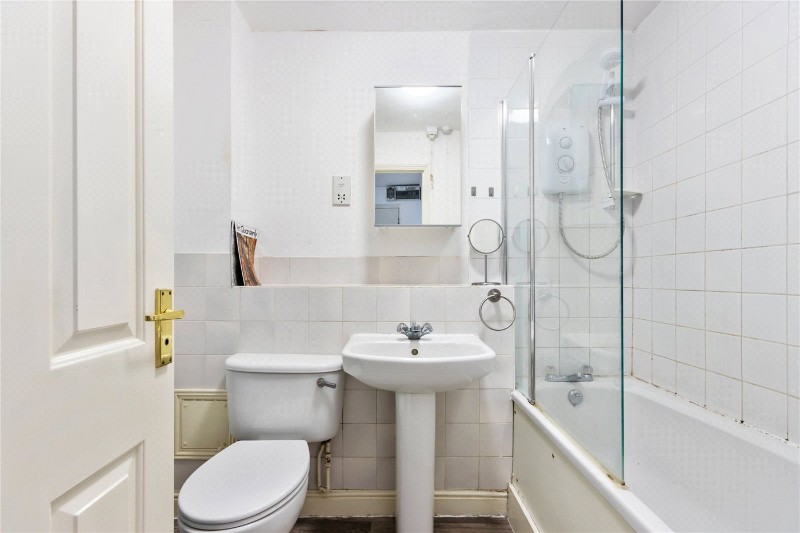 Transom Close, London, SE16