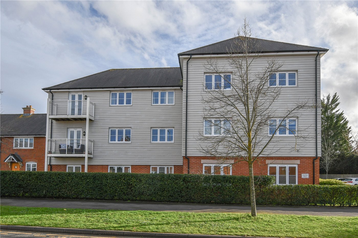 Diamond Jubilee Way, Wokingham, Berkshire, RG40