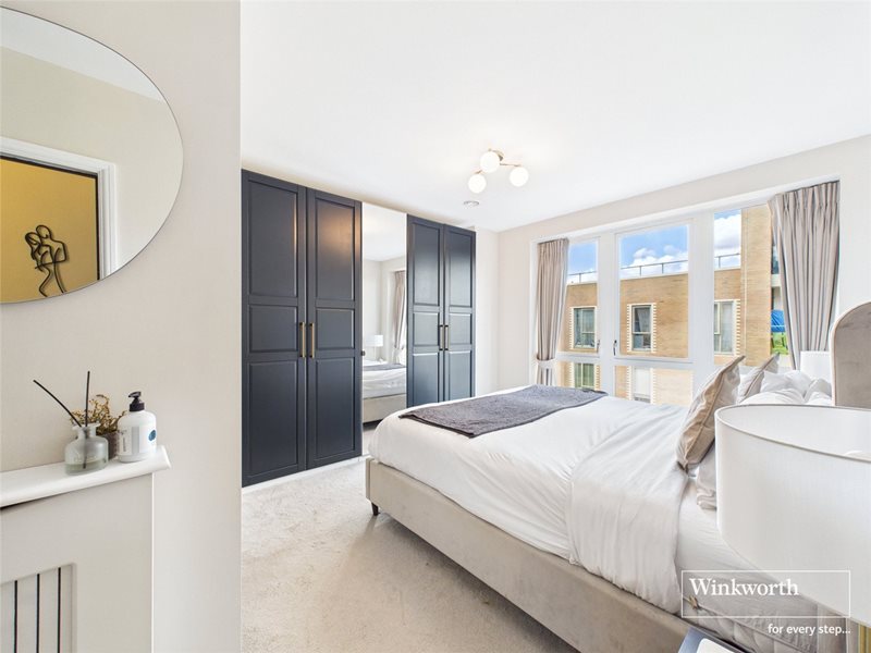 13 Trobridge Parade, Grahame Park Way, Colindale, London, NW9