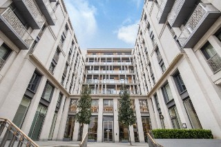 Strand, London, WC2R
