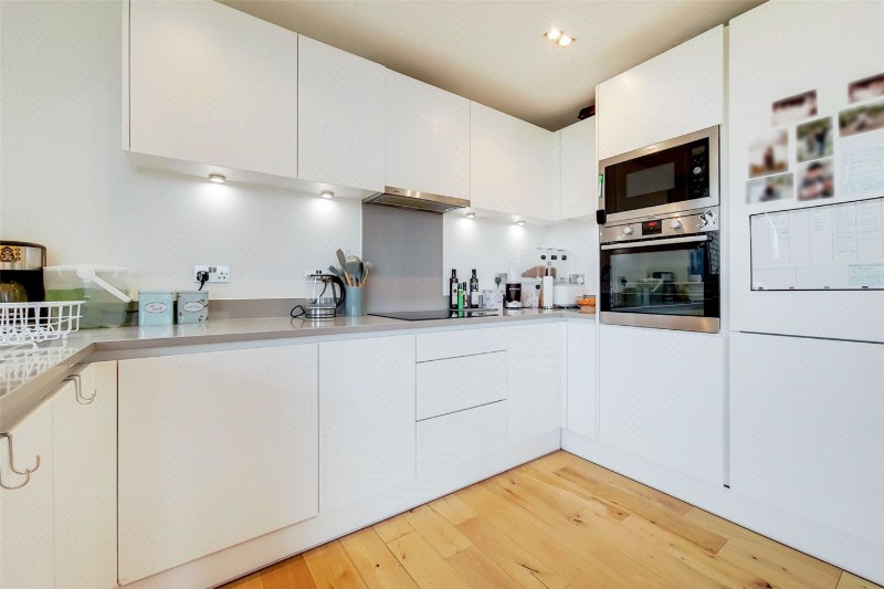 24 Palmers Road, London, E2