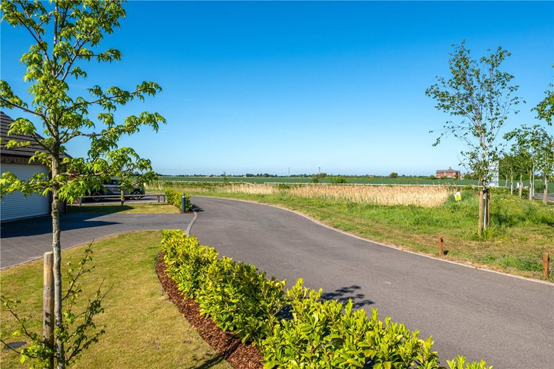 Holwood Drive, Pinchbeck, Spalding, Lincolnshire, PE11
