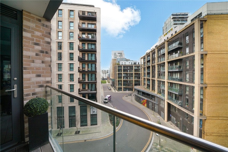 Osiers Road, London, SW18