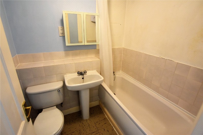 Dunnage Crescent, London, SE16