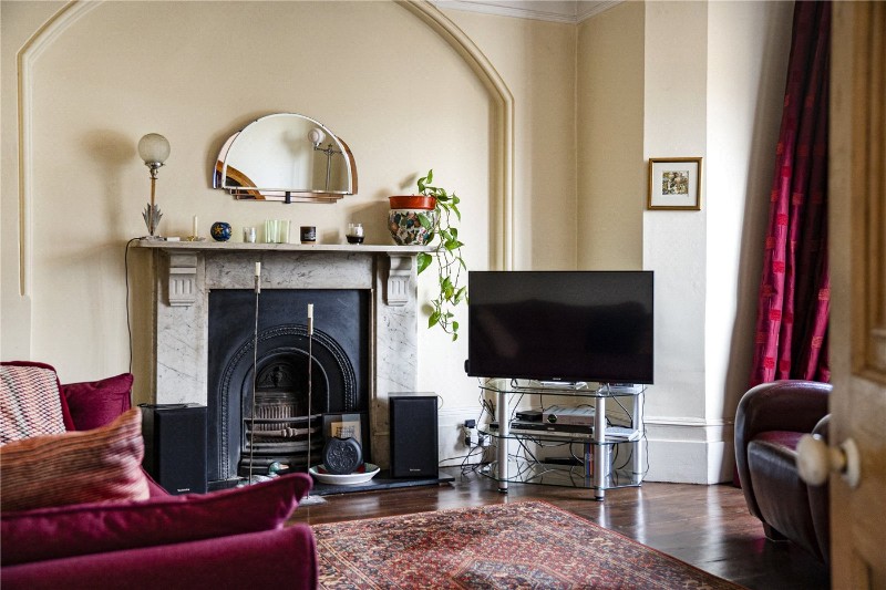 West Bank, London, N16