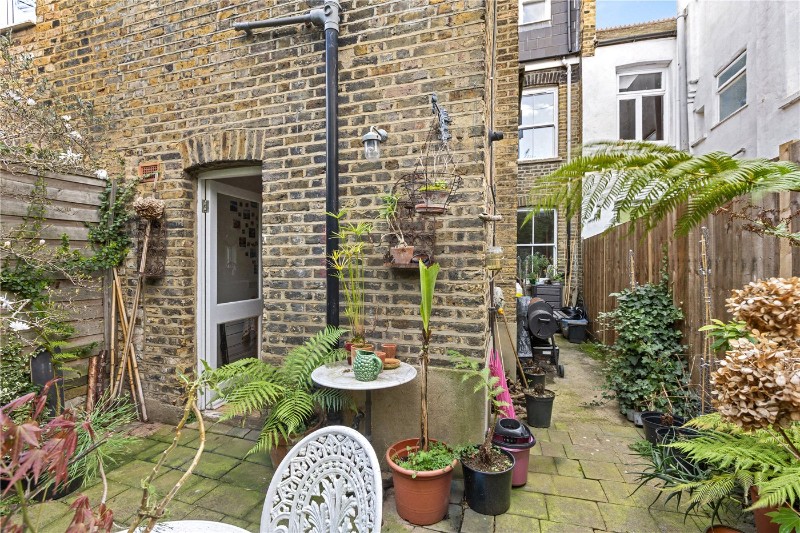 Thorparch Road, London, SW8