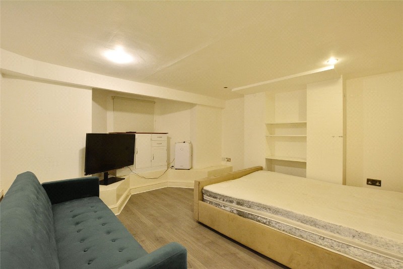 Genesta Road, London, SE18