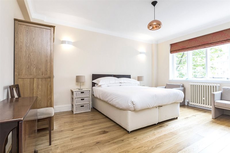 Tavistock Court, Tavistock Square, London, WC1H