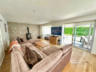 Kennard Road, New Milton, Hampshire, BH25