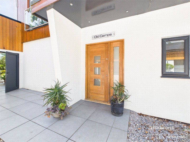 Newbury Road, Headley, Thatcham, Hampshire, RG19
