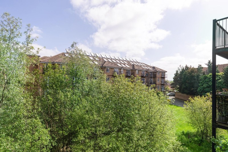 Worcester Close, London, SE20