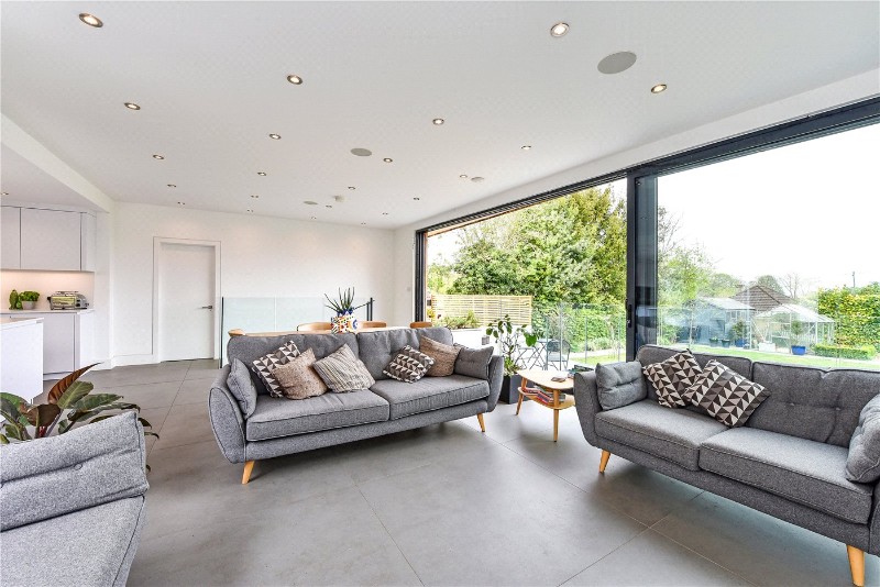 Bereweeke Avenue, Winchester, Hampshire, SO22