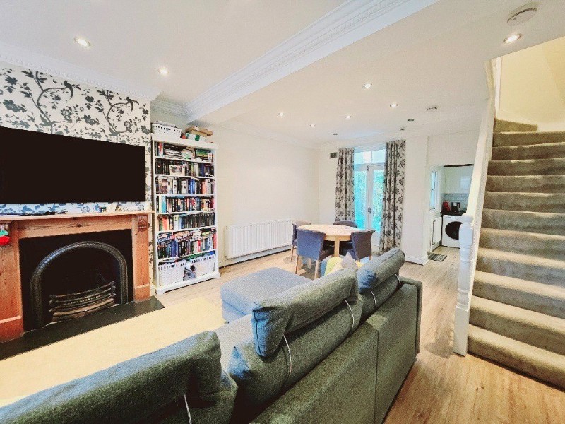 Birkbeck Road, London, N12