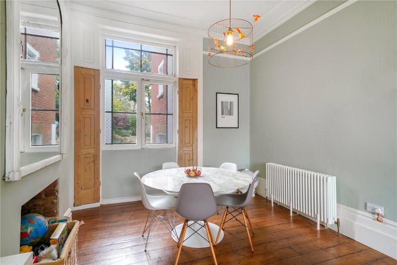 Mount View Road, London, N4
