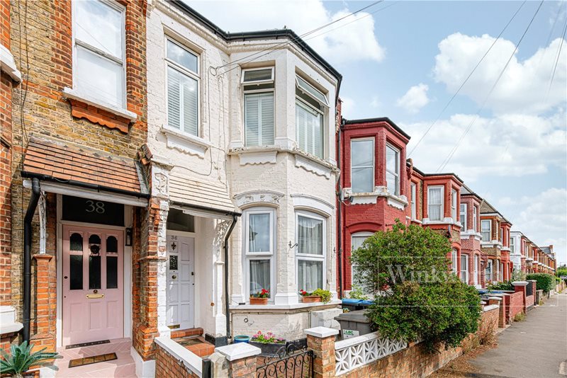 Bathurst Gardens, London, NW10