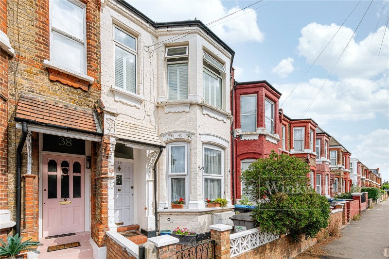 Bathurst Gardens, London, NW10