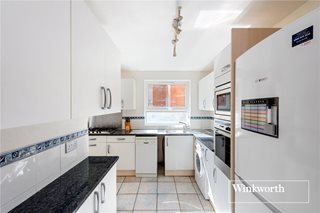 Hendon Lane, Finchley, London, N3