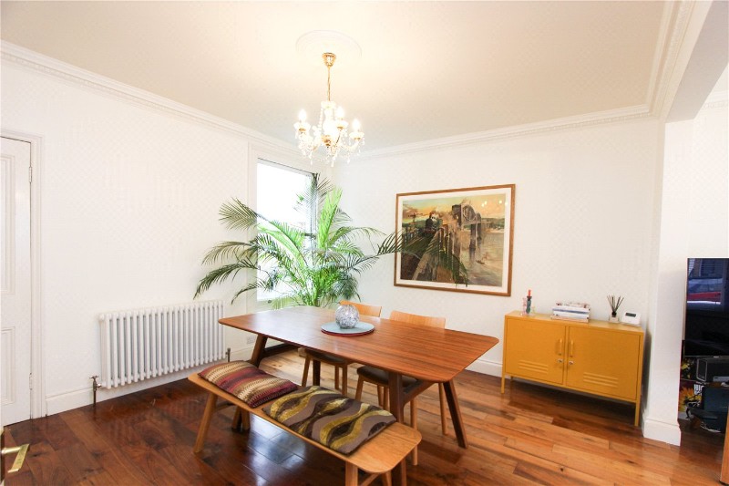 Hadleigh Road, Leigh-On-Sea, United Kingdom, SS9