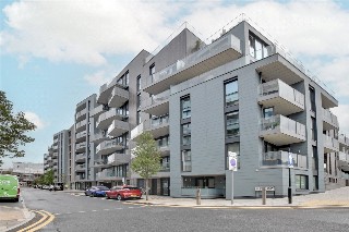 Hawthorne Crescent, London, SE10