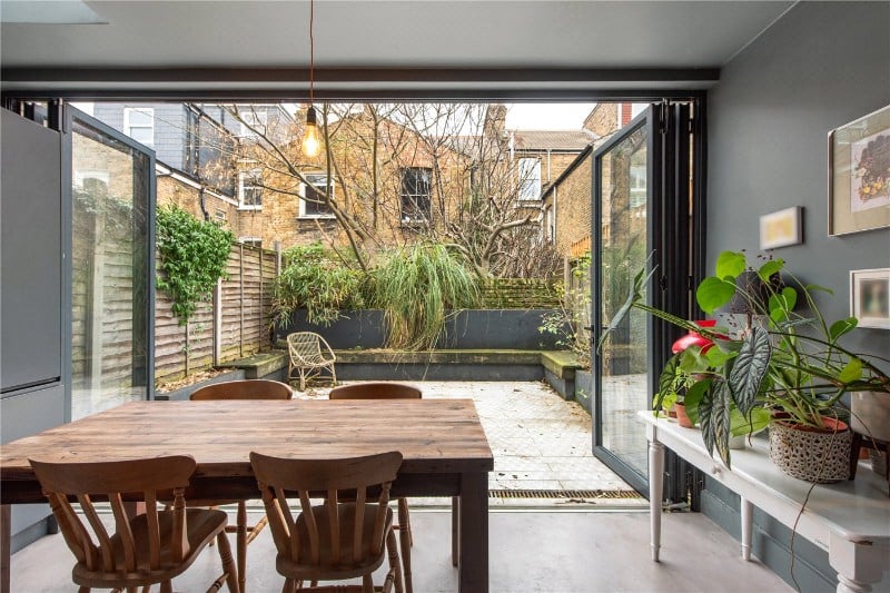 Belgrade Road, London, N16